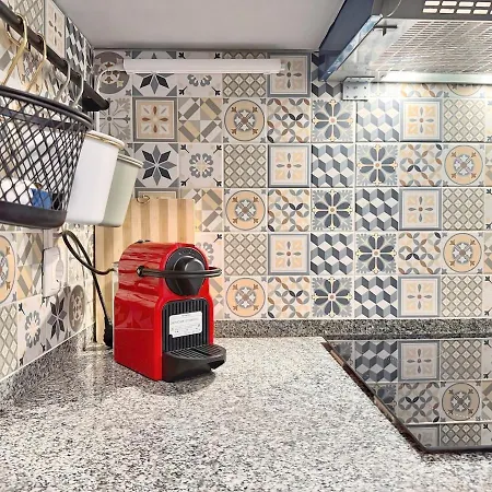 Bellarosa Flat In Bairro Alto By Homeful Homes アパート リスボン