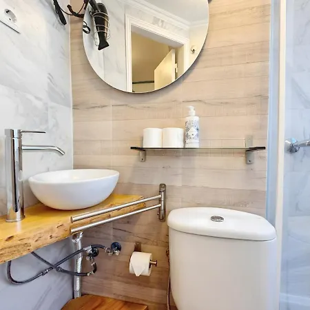 Apartment Bellarosa Flat In Bairro Alto By Homeful Homes Lissabon