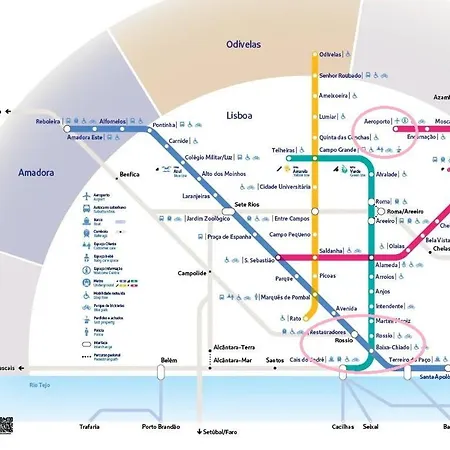 Bellarosa Flat In Bairro Alto By Homeful Homes * Лісабон